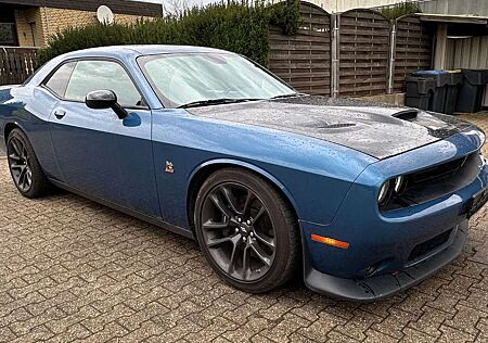 Dodge Challenger 6.4 RT