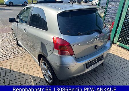 Toyota Yaris Executive !! Automatik !! 72TKM !! Tüv-NEU