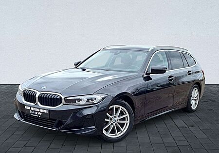 BMW 318 d Tour LCI LivePlus ParkAssis LED Tempo SHZ PDC