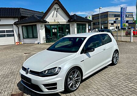 VW Golf Volkswagen VII Lim. R BMT 4Motion