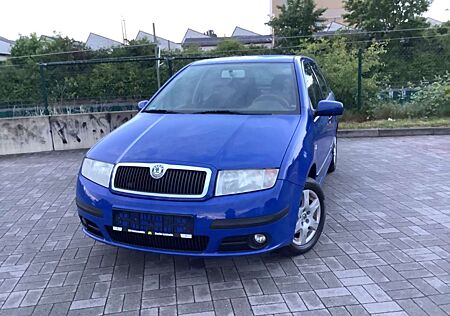 Skoda Fabia 1.4 16V *110 TKm*S-HEFT*AHK*KLIMA* ALU*TOP