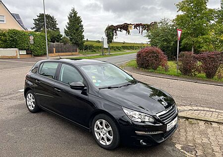 Peugeot 308 Active, Scheckheft gepflegt, HU NEU