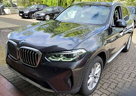 BMW X3 xDrive30e Aut.|NAVIGATION|AHK|LEDER|SHZG|