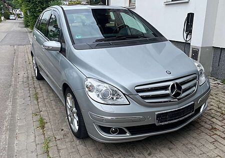 Mercedes-Benz B 200 Turbo Autotronic