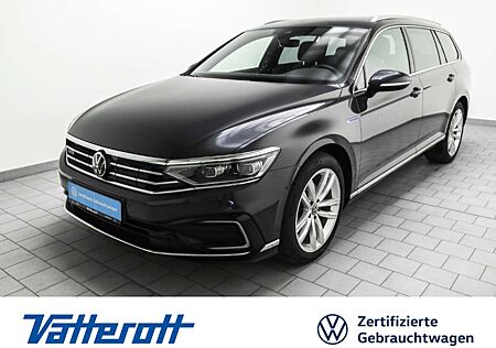 VW Passat Variant Volkswagen GTE Winterräder Standheiz IQ.Light Kamera ACC