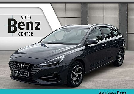 Hyundai i30 1.6 CRDI SELECT *KLIMA*TEMPOMAT*PDC* Klima Navi