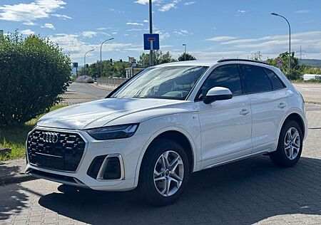 Audi Q5 40 2.0 TDI quatt S Line Matrix Navi VCockpit