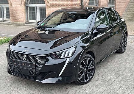 Peugeot 208 GT Pack * 1 - Hand * Pano *Kamera * Voll *