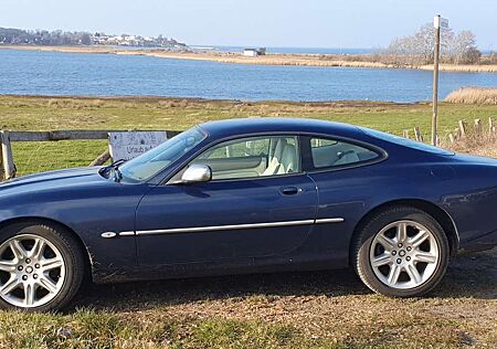 Jaguar XK8 Coupe