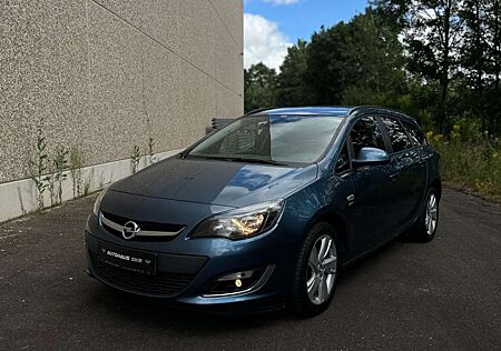 Opel Astra J SportsTourerActive/SHZ/BHZ/FAHRRDTR/1HND