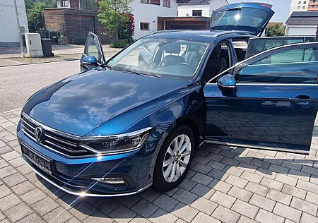 VW Passat Variant Volkswagen 2.0 TDI SCR DSG 4Motion Elegance