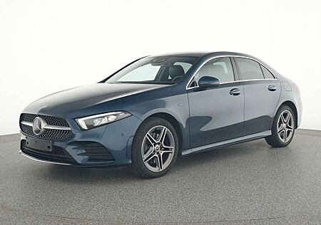 Mercedes-Benz A 250 e AMG-Line Sedan *360°*DISTRONIC+*C-PLAY*