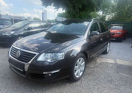 VW Passat Variant Volkswagen Sportline*LEDER*NAVI*AHK
