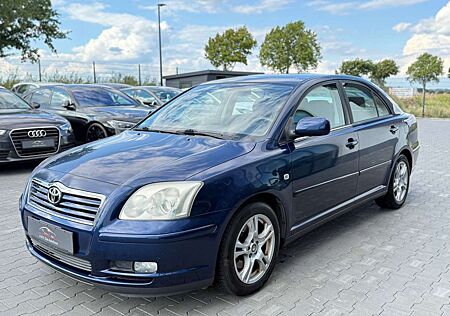 Toyota Avensis 2.0 Executive Liftback Klima Tüv 02/27