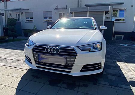 Audi A4 Avant 2.0 TFSI ultra design