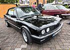 BMW 320 E30 Cabrio 2 Hand Tüv neu