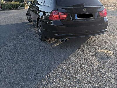 BMW 330 330d xDrive DPF Touring