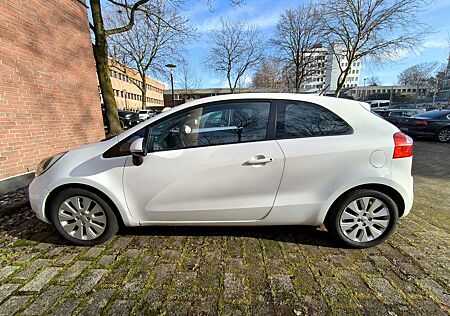 Kia Rio 1.2 Edition 7