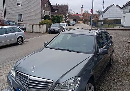 Mercedes-Benz C 180 T CGI BlueEfficiency (204.231)