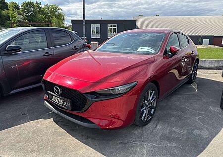 Mazda 3 SKYACTIV-G 2.0 M Hybrid DES-P., ACT-P., Bose, Lede