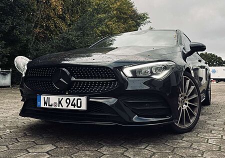 Mercedes-Benz CLA 220 7G-DCT AMG Line