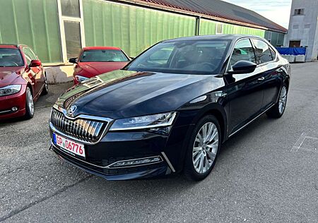 Skoda Superb L&K iV Plug-in LED Leder Alu Sitzkühlung