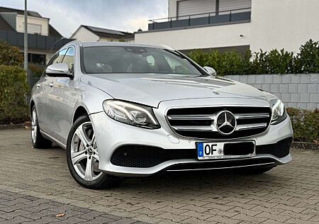 Mercedes-Benz E 400 4Matic*Burmester*Neuer Motor*LED*Distronic