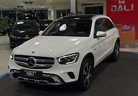 Mercedes-Benz GLC 300 e 4Matic NAVI-CARPLAY-LED-SHZ-PANORAMA