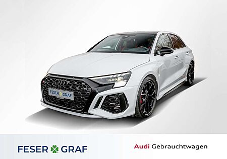 Audi RS3 Vmax280/Matrix/Leder/Pano/HuD/B&O/Kamera