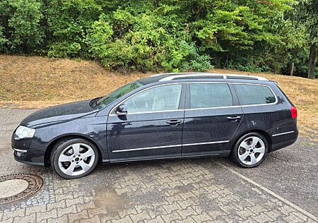 VW Passat Volkswagen 2.0 TDI DPF Comfortline