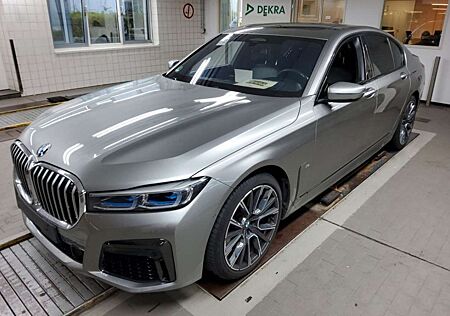 BMW 730 d xDr M Sport eGSD*B&W*Sitzkl*AHK*StandH*360°