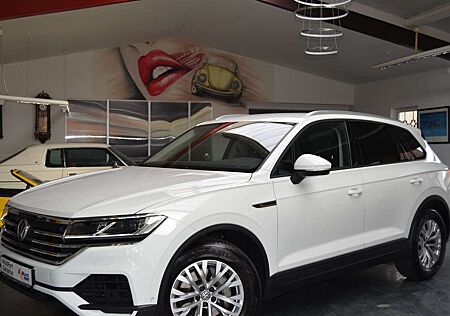 VW Touareg Volkswagen 3,0 TDI V6 4Motion