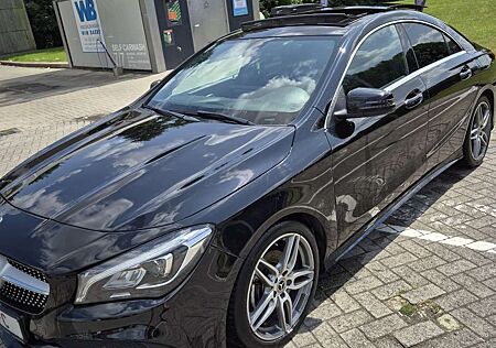 Mercedes-Benz CLA 220 7G-DCT AMG Line