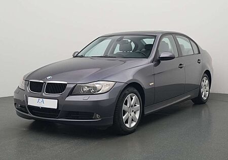 BMW 320 d Limousine NAVIGATION+PARKHILFE+XENON