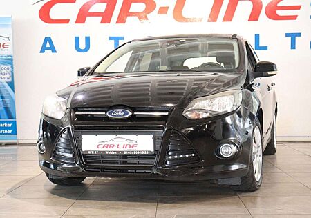 Ford Focus Turnier Titanium *Automatik*Navi*AHK