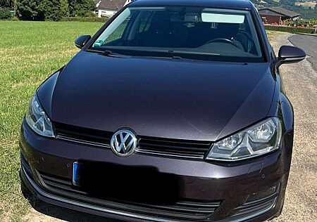 VW Golf Volkswagen 1.2 TSI BlueMotion Technology Lounge