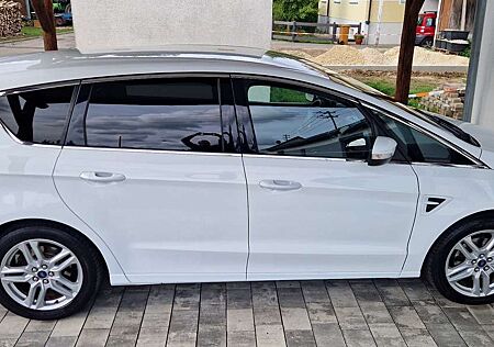 Ford S-Max 2.0 TDCi Bi-Turbo Aut. Titanium