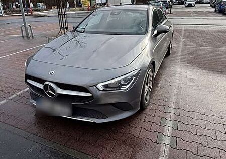 Mercedes-Benz CLA 180 d 8G-DCT