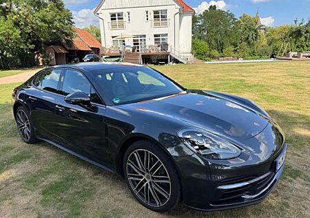 Porsche Panamera 4 Bose Navi Luft 21" LED 360