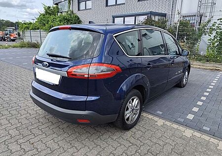 Ford S-Max 1.6 KLIMAA*SHZ*PANO*NAVI*TEMPO