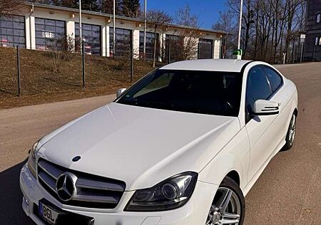 Mercedes-Benz C 220 CDI BlueEfficiency (204.302) AMG Coupé Spor