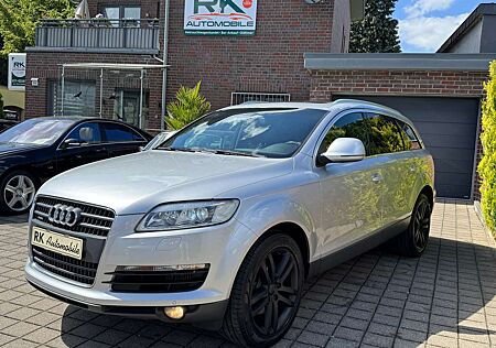 Audi Q7 3.0 TDI DPF quattro tiptronic