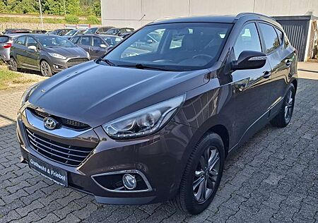 Hyundai ix35 FL 1.6 FIFA World Cup GOLD+AHK+WKR*1.HAND