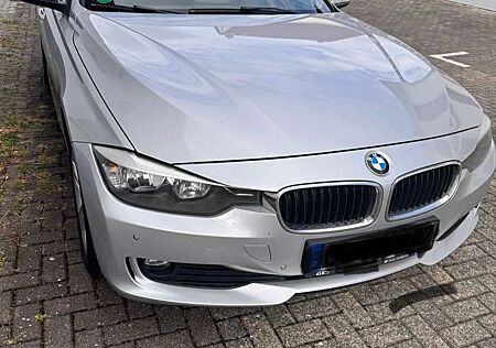 BMW 320d 320 Touring Aut.