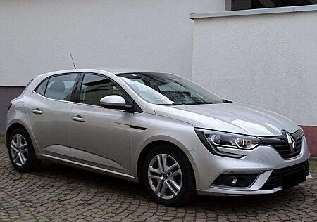 Renault Megane BLUE dCi 115 EDC LIMITED