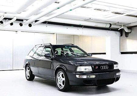 Audi RS2 Scheckheft Carbon Liebhaberstück