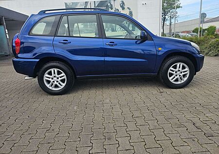 Toyota RAV 4 4x2 blue,2.Hand,ZV,el.Fenst,AHK,Klima,Tüv05/27