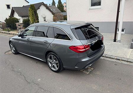 Mercedes-Benz C 250 d 4Matic T 9G-TRONIC AMG Line