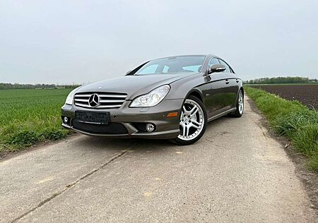Mercedes-Benz CLS 63 AMG *1.Hand*Alcantara*TÜV&ServiceNEU*Voll