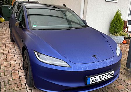 Tesla Model 3 Langstreckenbatterie RWD